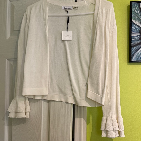 Calvin Klein Sweaters - Calvin Klein Cream Ruffle Sleeve Cardigan new Xsmall